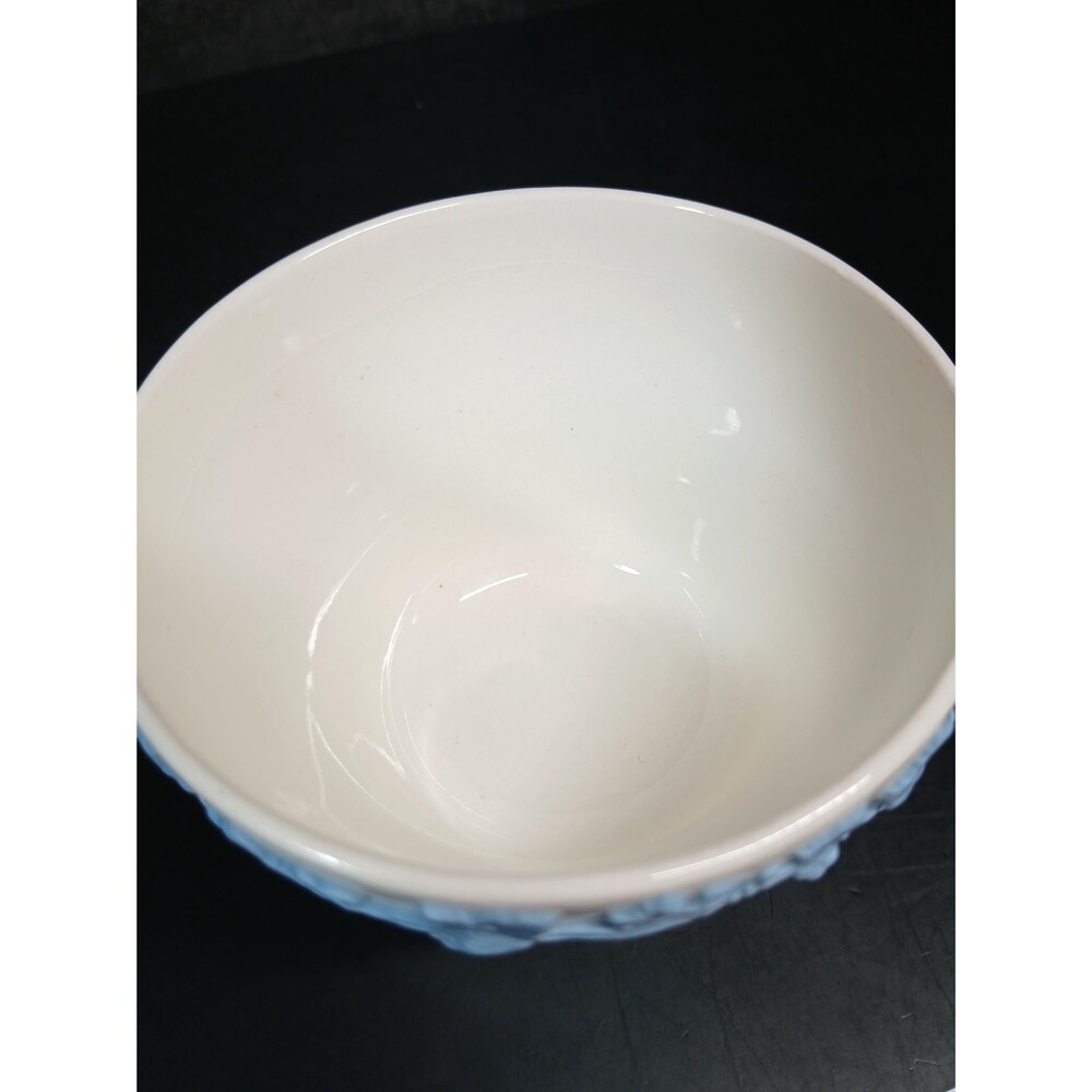 Wedgwood Queen’s Ware Blue on White Embossed Coffee Cups Pair Mixed Condition - Picture 8 of 16